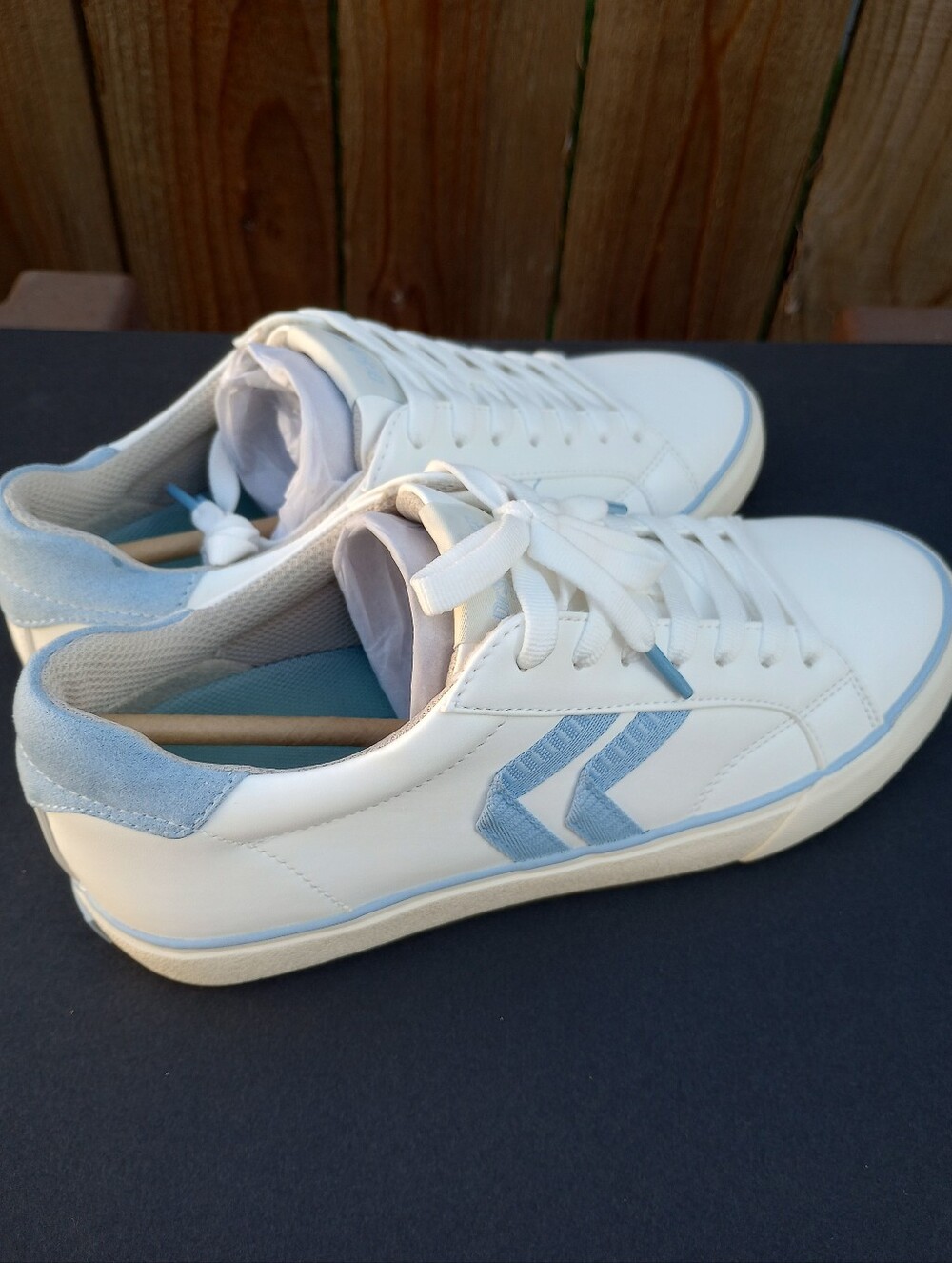 Dr. Scholl's Offline White/Baby Blue Sneakers. Size 7. New!!!